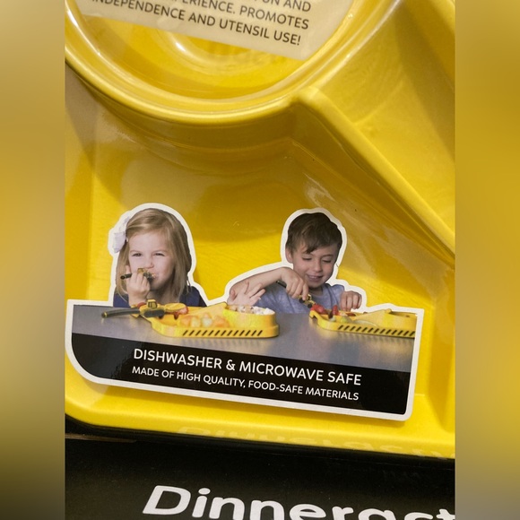 NEW DINNER ACTIVE KIDS DINING SET - Picture 5 of 9